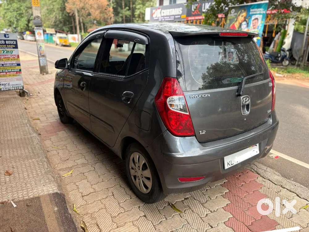 Hyundai I10 Sportz Petrol 2011 All Papers Up To 31