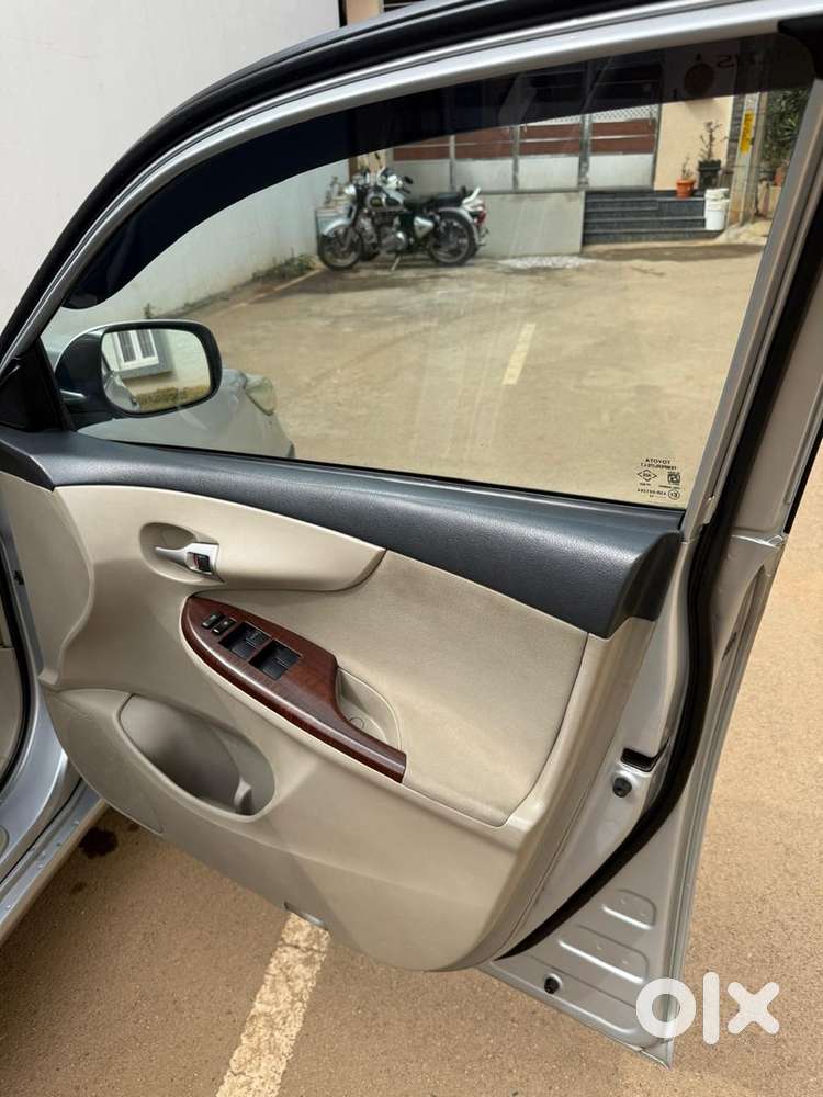 Toyota Corolla Altis 2014