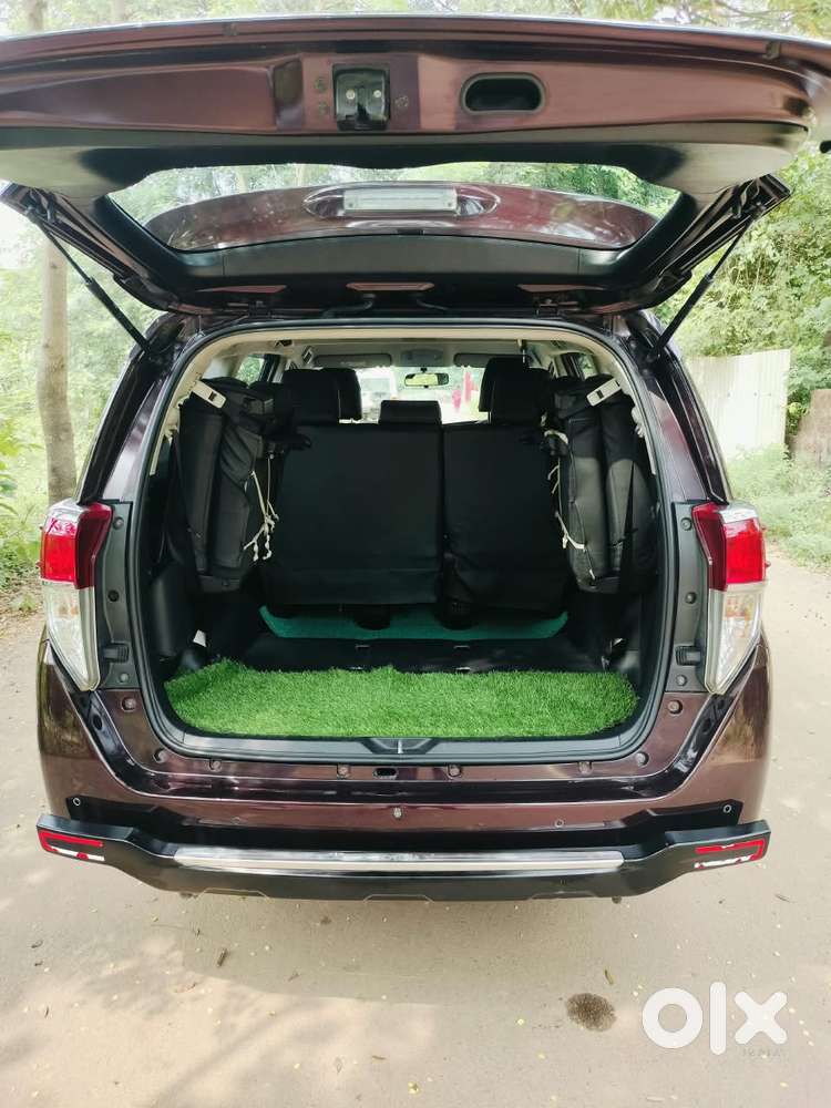 Toyota Innova Crysta 2.4 Gx Limited Edition 8 Str, 2021, Diesel