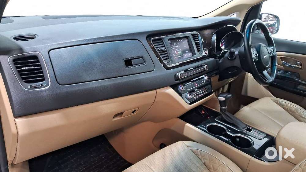 Kia Carnival Limousine Plus 7 Str, 2022, Diesel