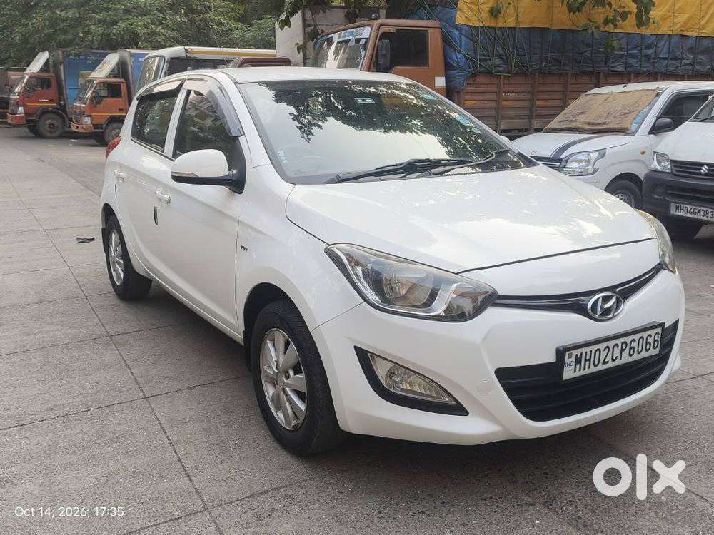 Hyundai I20 Sportz 1.2 Bs-iv, 2012, Petrol