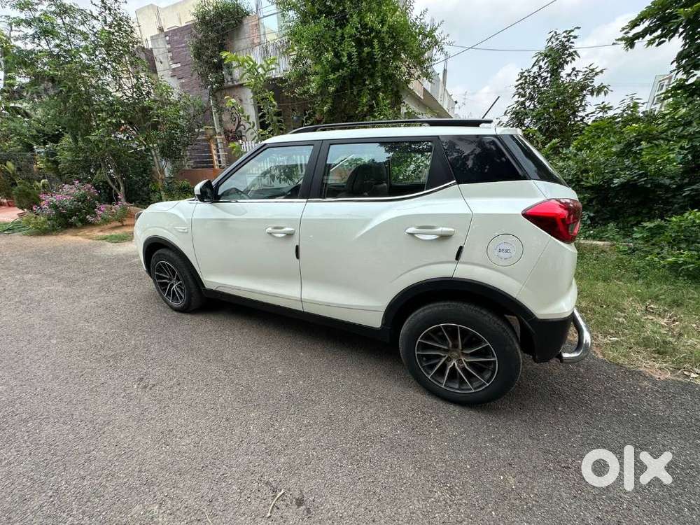 Mahindra Xuv300 2022 Diesel Well Maintained