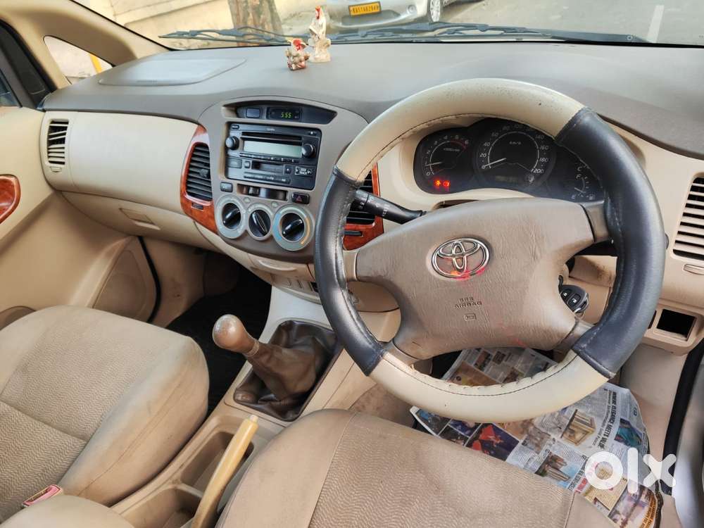 Toyota Innova 2.5 Vx 8 Str Bs-iii, 2008, Diesel