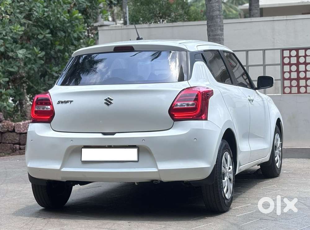 Maruti Suzuki Swift Amt Vvt Zxi, 2018, Petrol