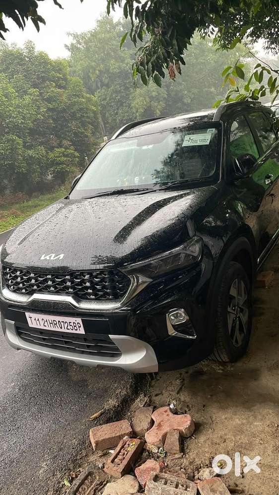Kia Sonet Petrol 2021