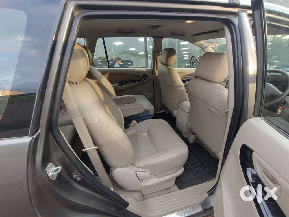 Toyota Innova 2.5 Gx (diesel) 7 Seater, 2011, Diesel