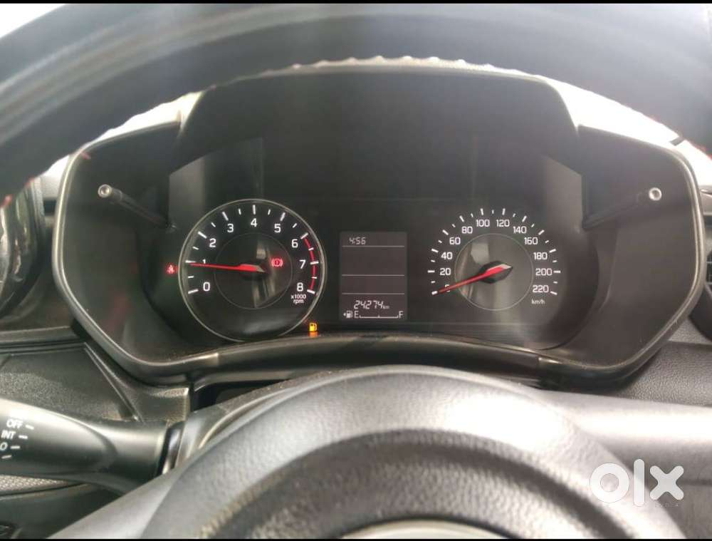 Maruti Suzuki Swift 1.2 Lxi (o), 2024, Petrol