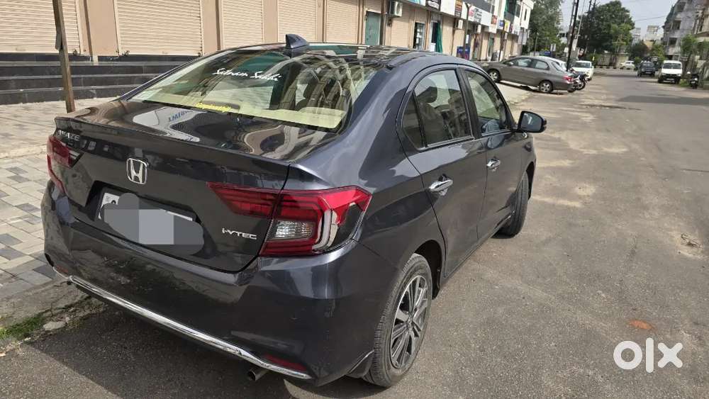 2024 Honda Amaze Vx Mt | 1st Owner | Only 4,500 Km