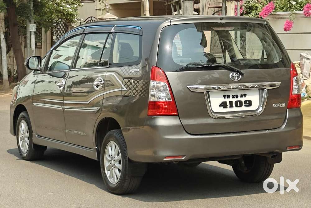 Toyota Innova 2.5 V 7 Str, 2012, Diesel