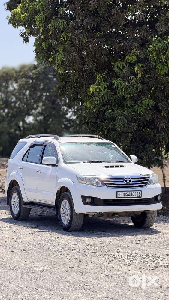 Toyota Fortuner 3.0 4x2 Mt, 2014, Diesel