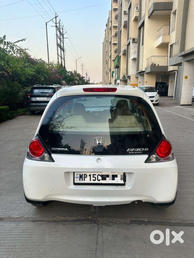Honda Brio 2011-2013 V Mt, 2016, Petrol