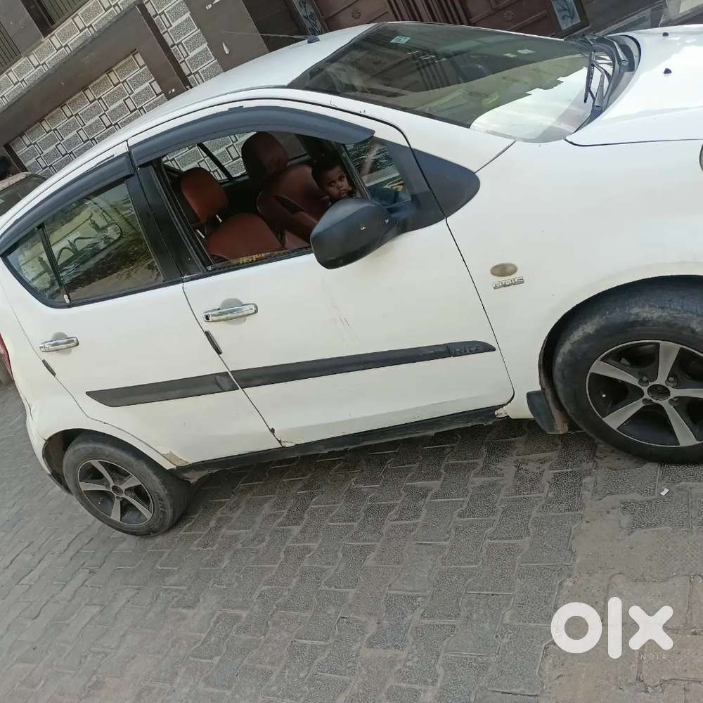 Maruti Suzuki Ritz 2011 Diesel 123000 Km Driven