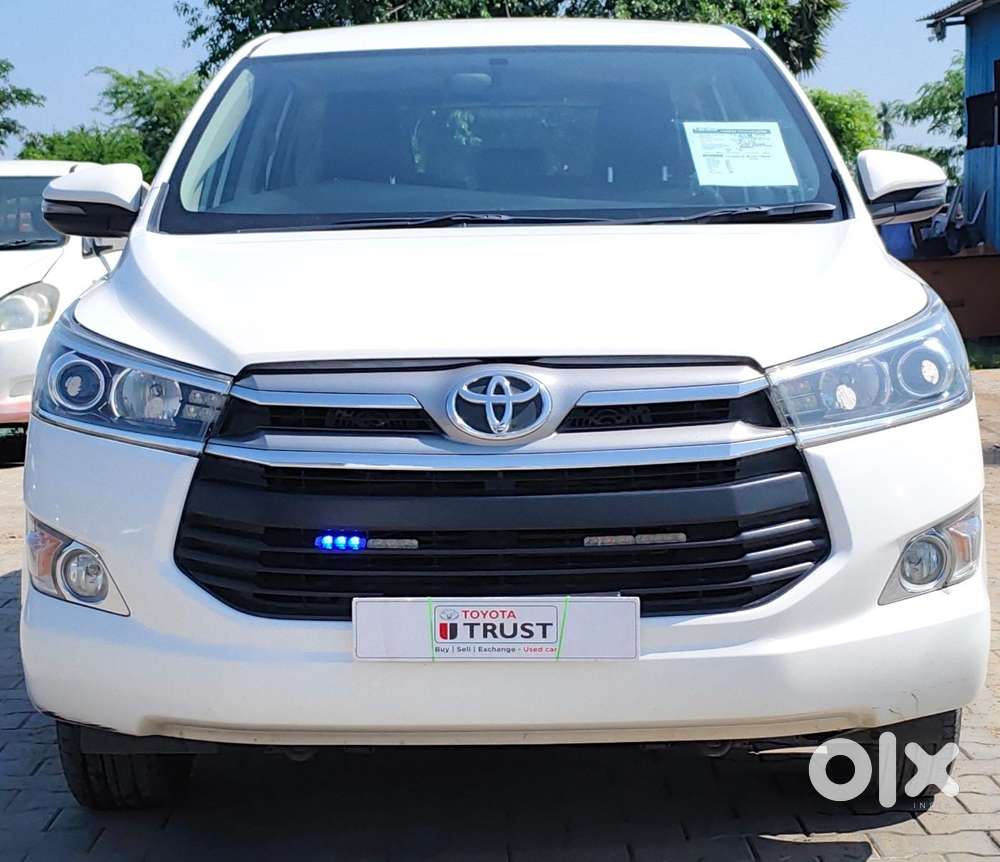 Toyota Innova Crysta 2.4 V 8 Str, 2017, Diesel