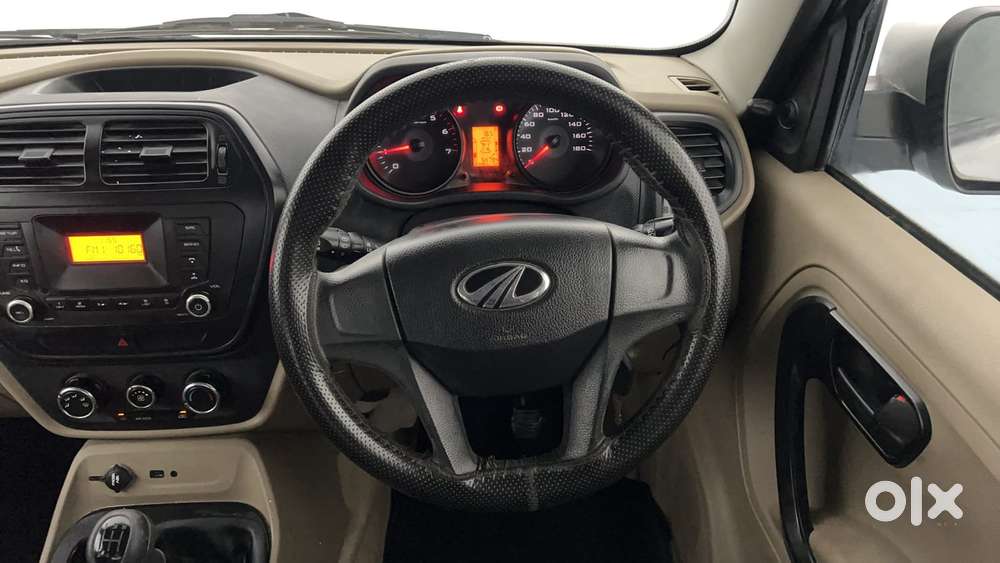 Mahindra Tuv 300 T6 Plus, 2017, Diesel