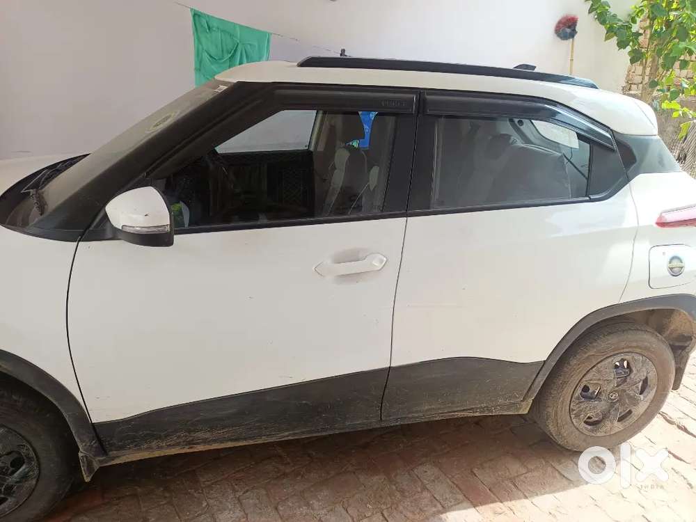 Tata Punch Manual 2025