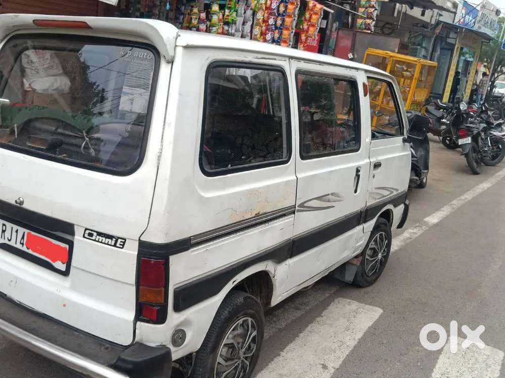 Maruti Suzuki Omni 2011