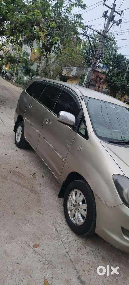 Toyota Innova 2009 Diesel 223000 Km Driven