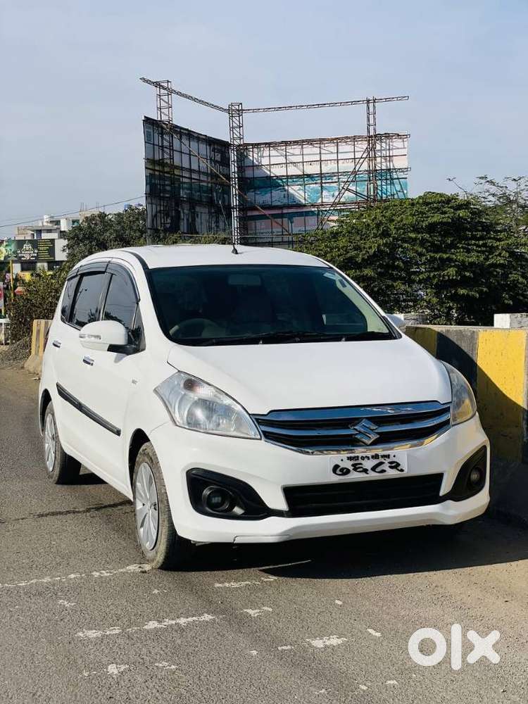 Maruti Suzuki Ertiga 1.4 Vxi Cng Anniversary Edition, 2016, Cng & Hy..