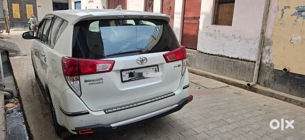 Toyota Innova Crysta 2022 Diesel Well Maintained