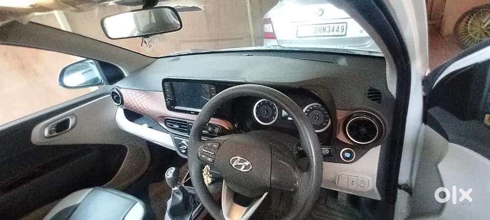 Hyundai Aura Sx Cng 2022