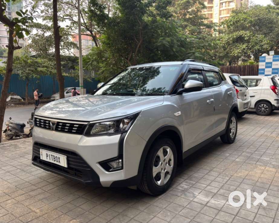 Mahindra Xuv300 W6, 2023, Petrol
