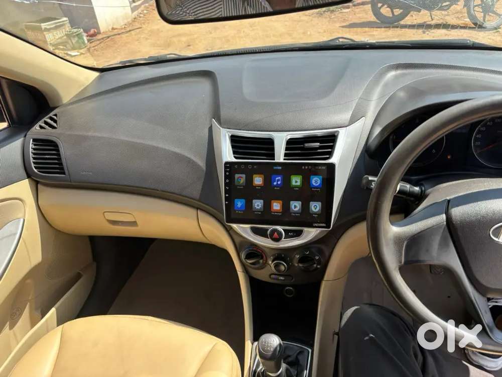 Verna 2017 Modal Fist Owner Showroom Condition 1l D.p.