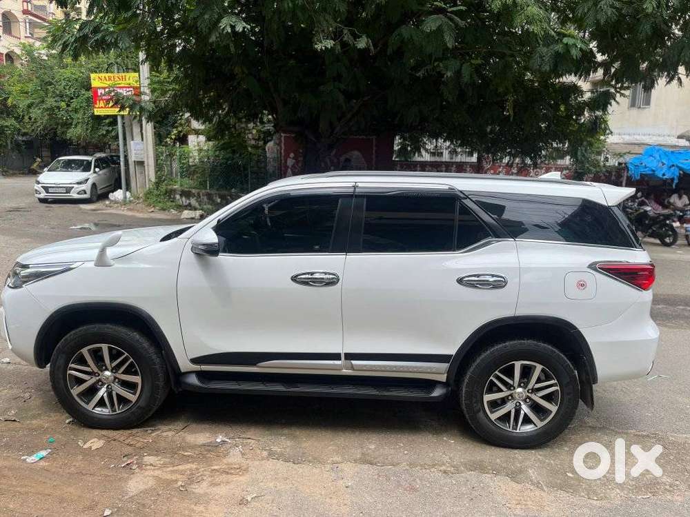 Toyota Fortuner 4x4 Mt 2.8 Diesel, 2018, Diesel