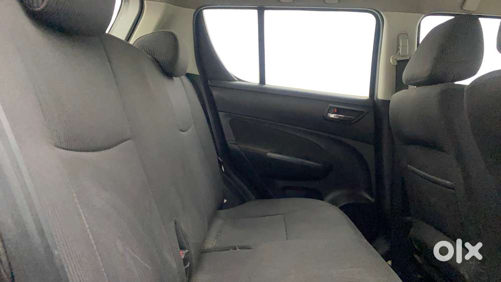 Maruti Suzuki Swift Zxi, 2013, Petrol