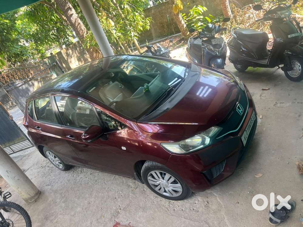 Honda Jazz 2016 Petrol Well Maintained