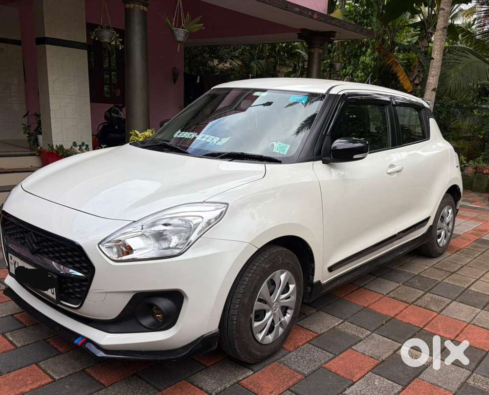 Maruti Suzuki Swift, 2023, Petrol