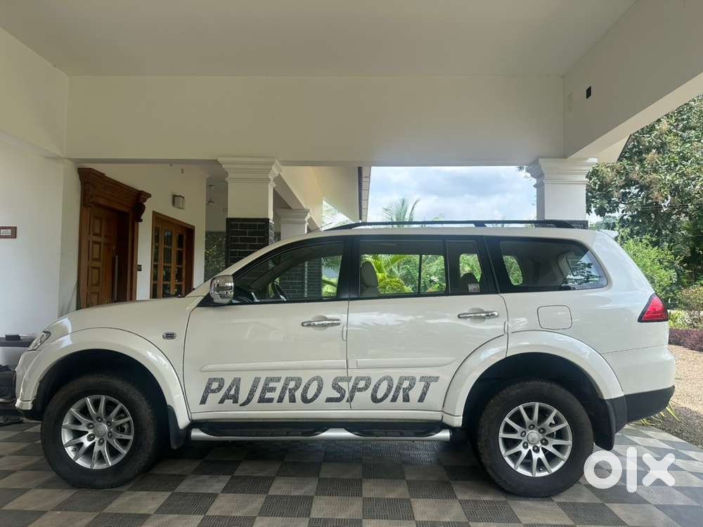 Mitsubishi Pajero Sport 2016