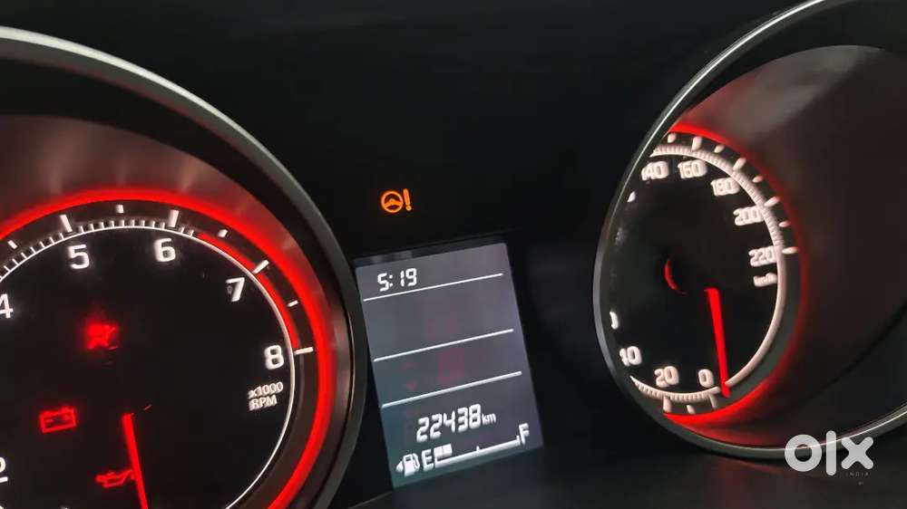 Maruti Suzuki Swift 2021 Petrol 22250 Km Driven