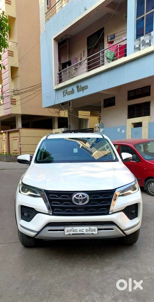 Toyota Fortuner 4x4 At 2.8 Diesel, 2023, Diesel