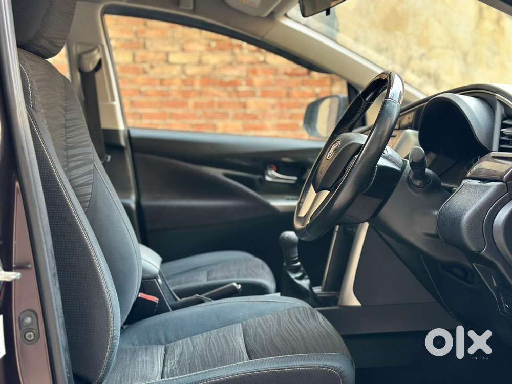 Toyota Innova Crysta 2.4 V 8 Str, 2018, Diesel