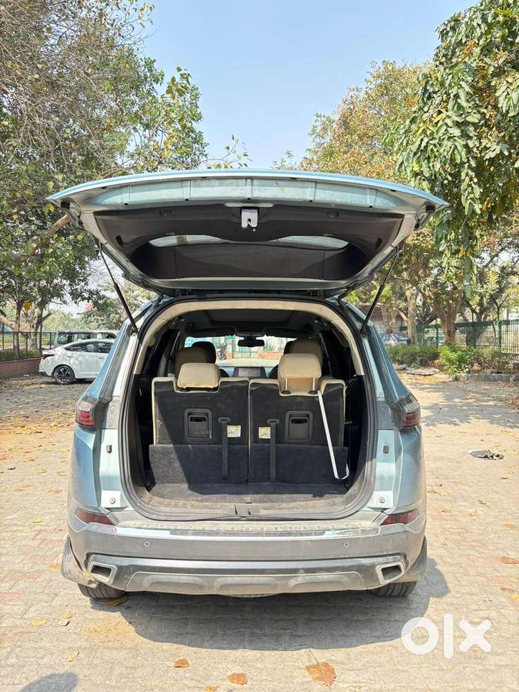 Tata Safari Top Model Automatic Xza+ Adventure 6str