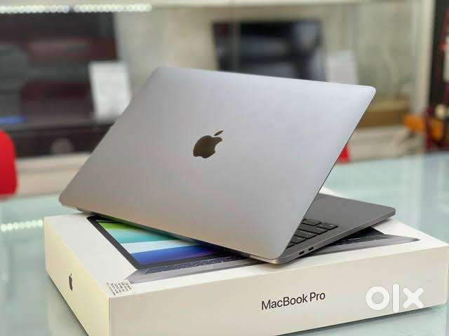 （コンビニ不可）MacBookPro M1 8GBRam 256GB Amazon.com: Apple MacBook Pro 2020 with Apple M1 Chip (13