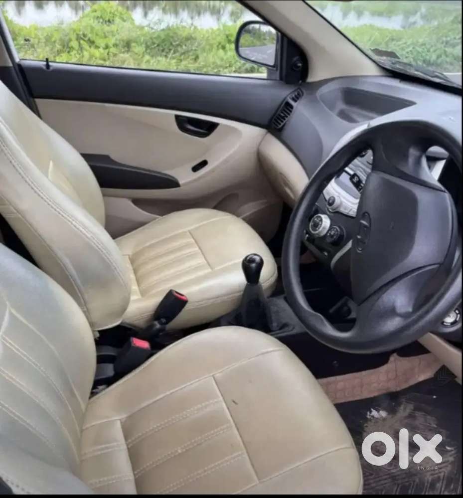 Hyundai Eon 2017 Petrol Well Maintained7