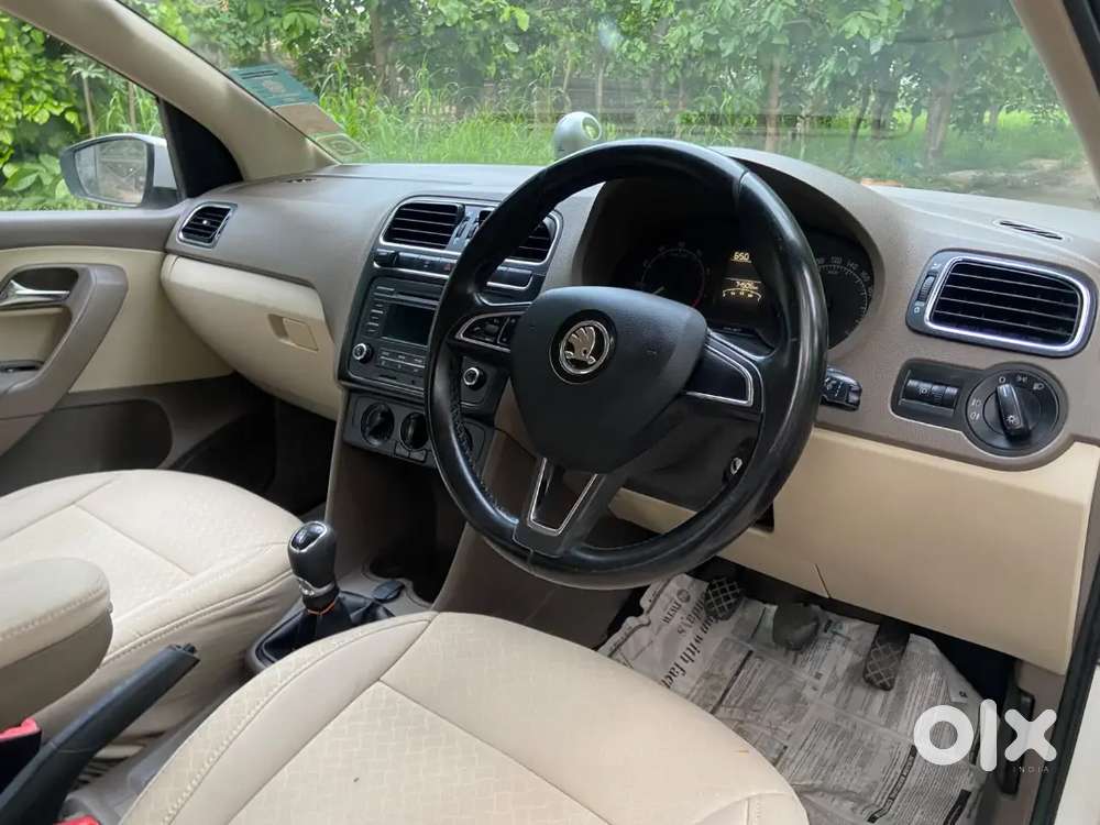 Skoda Rapid 1.0 Tsi 2016