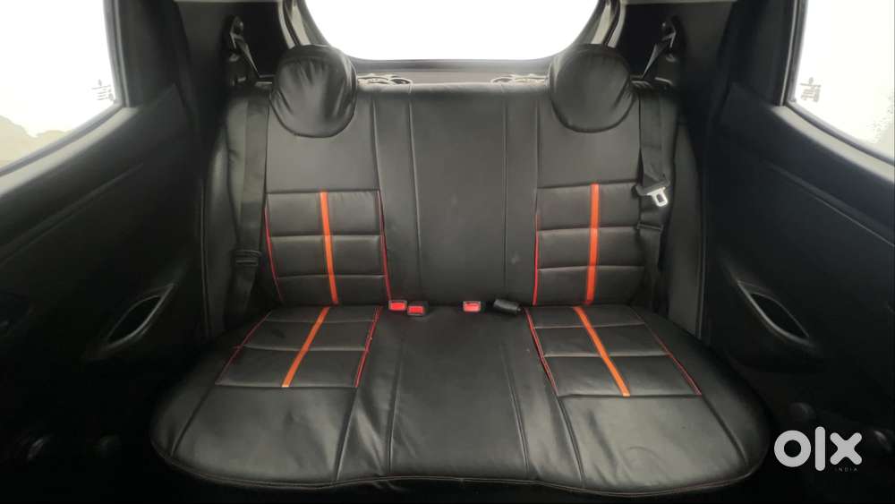 Renault Kwid 2019-ongoing 1.0 Rxt (o), 2017, Petrol