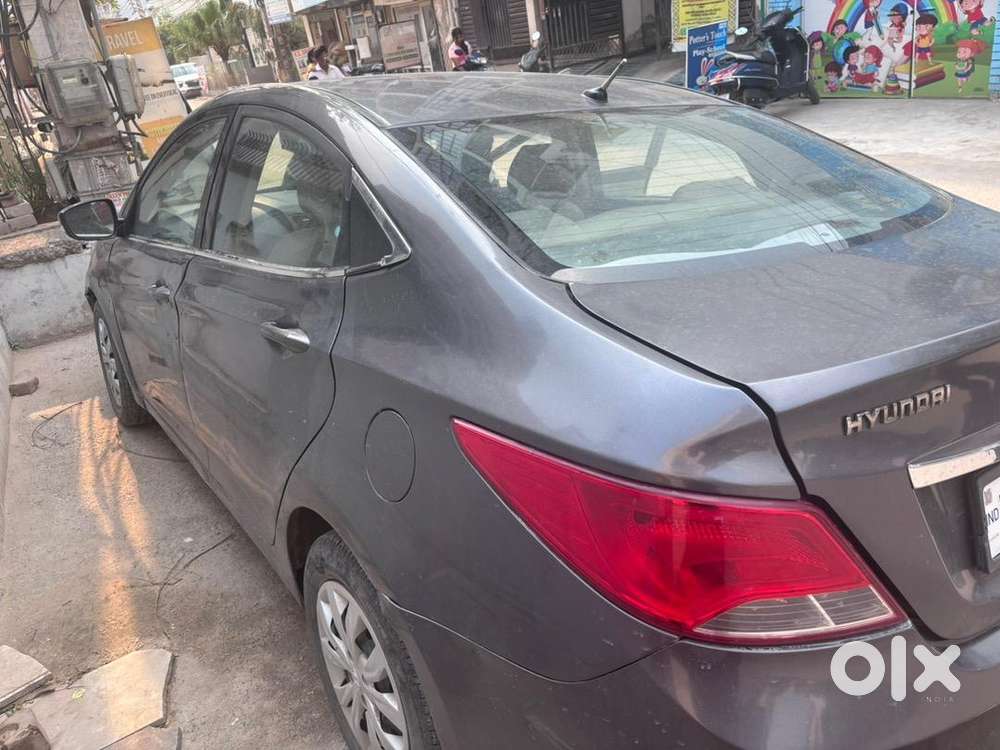 Hyundai Fluidic Verna 2017 Cng & Hybrids Well Maintained