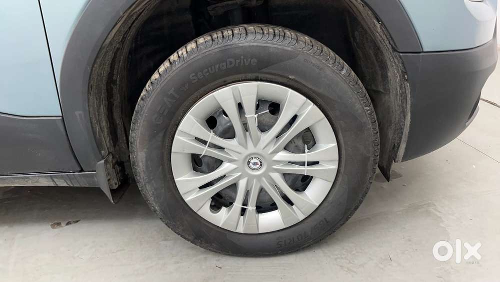 Tata Punch 1.2 Revotron Adventure Rhythm Pack Mt, 2022, Petrol