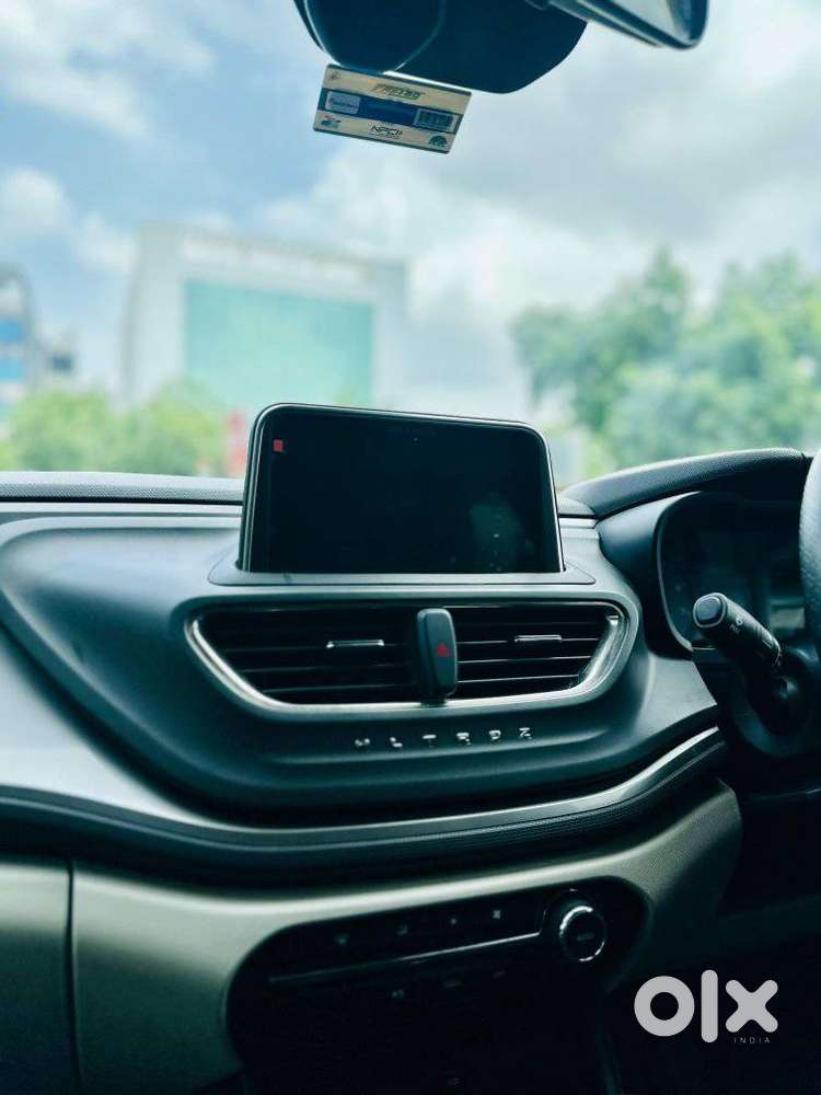 Tata Altroz 1.2 Xt, 2021, Petrol