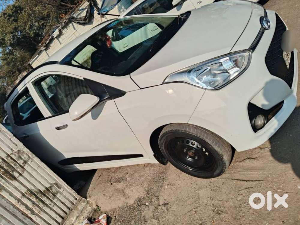 Hyundai Grand I10 Asta 1.2 (o) Vtvt, 2017, Petrol