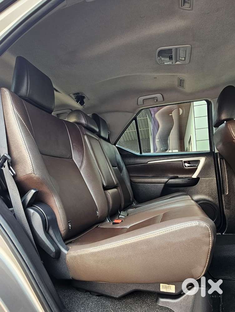 Toyota Fortuner 4x2 At 2.8 Diesel, 2019, Diesel