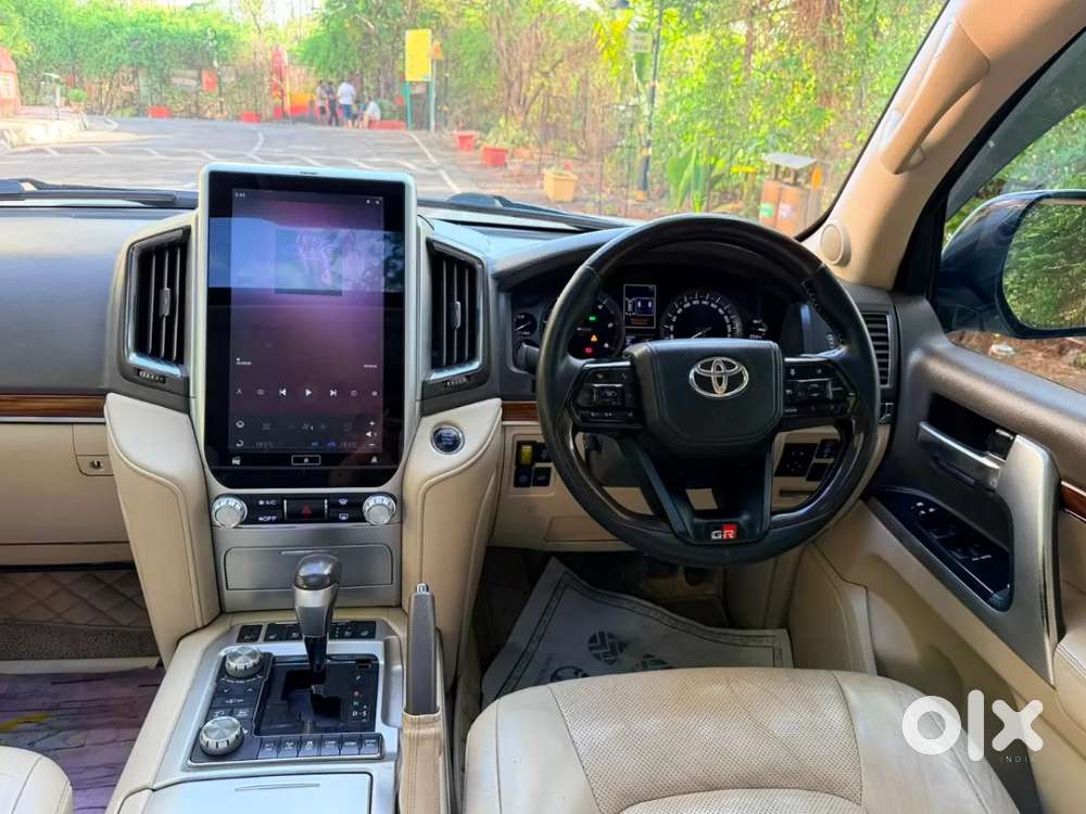 Toyota Land Cruiser [ ] 4.5 Vx Lc 200, 2018, Diesel