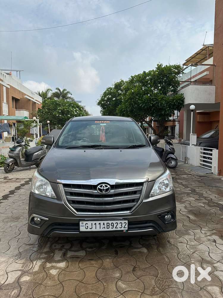 Toyota Innova 2014 Diesel 111350 Km Driven