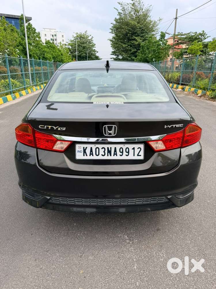 Honda City I-vtec Cvt V, 2017, Petrol