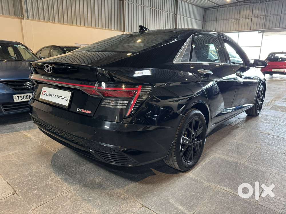 Hyundai Verna Sx (o) 1.5 Turbo Petrol Dct, 2023, Petrol