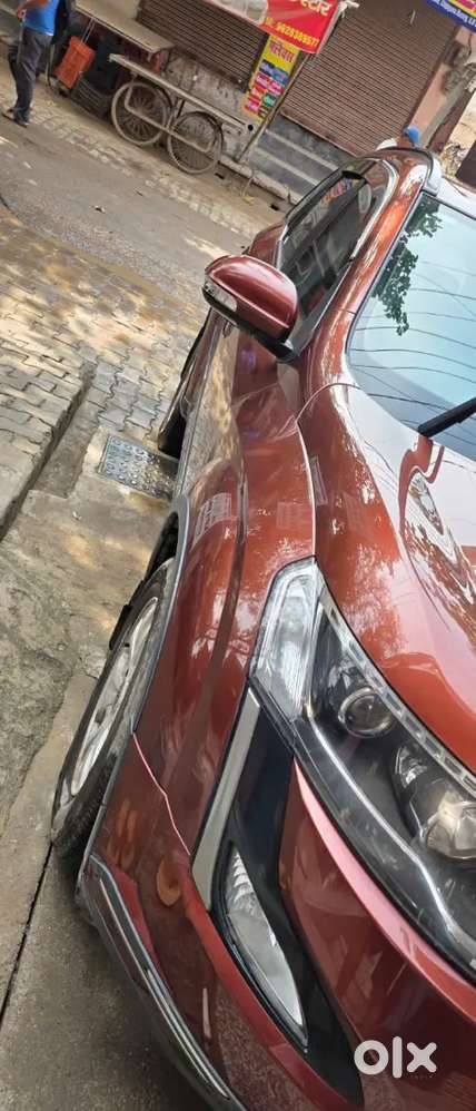 Mahindra Xuv500 2020 Diesel 60000 Km Driven