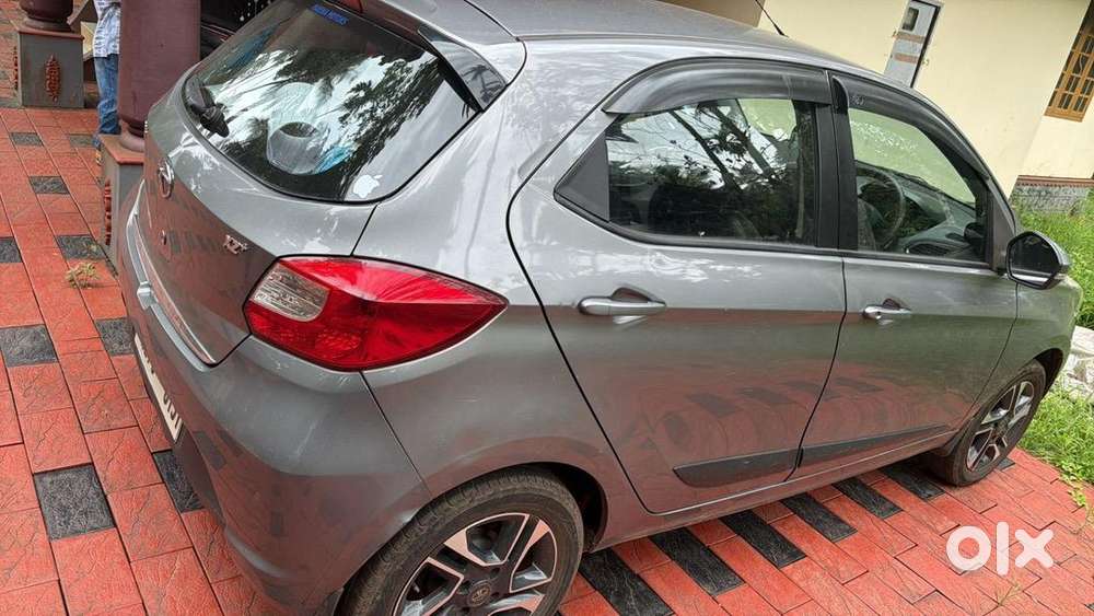 Tata Tiago Full Option Xz+